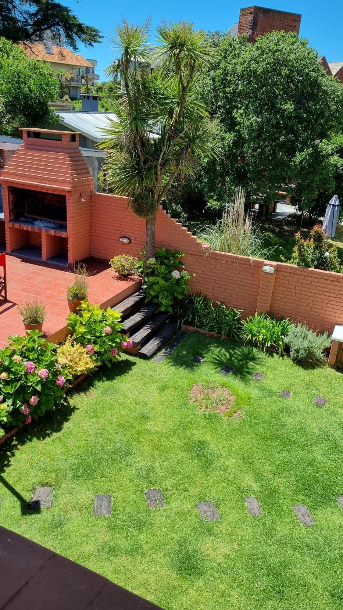 Posada De La Villa Villa Gesell Extérieur photo